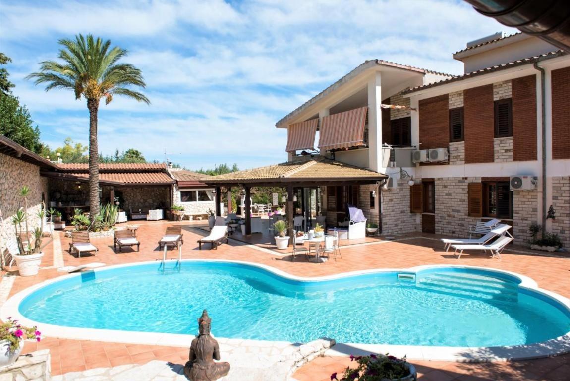 Villa Aversa Castellammare del Golfo Buitenkant foto