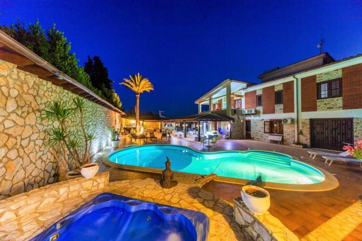 Villa Aversa Castellammare del Golfo Buitenkant foto